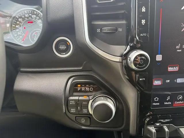 2023 Ram 1500 Big Horn Crew Cab 4x4 6'4" Box