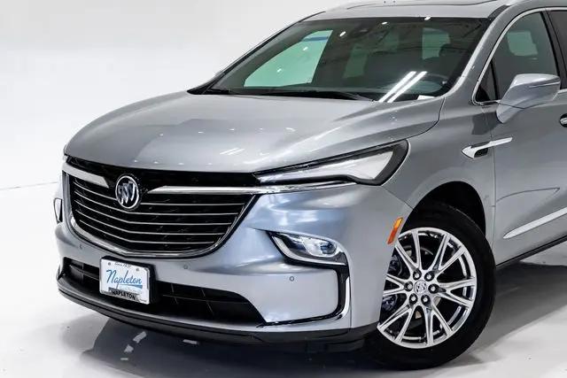 2023 Buick Enclave Essence AWD