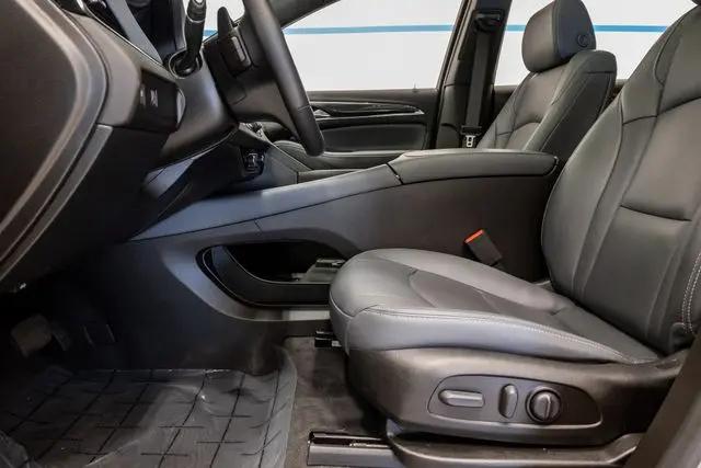 2023 Buick Enclave Essence AWD
