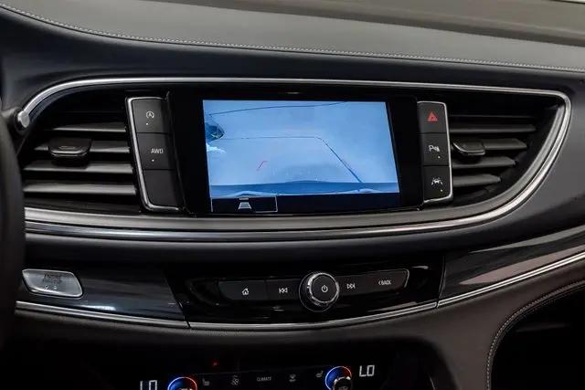 2023 Buick Enclave Essence AWD