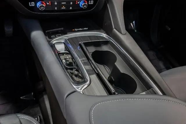 2023 Buick Enclave Essence AWD