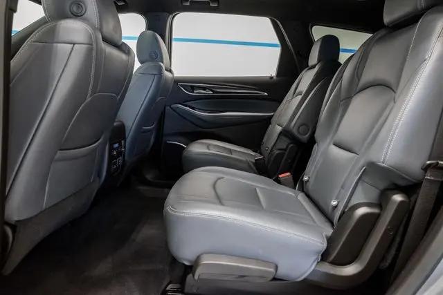 2023 Buick Enclave Essence AWD