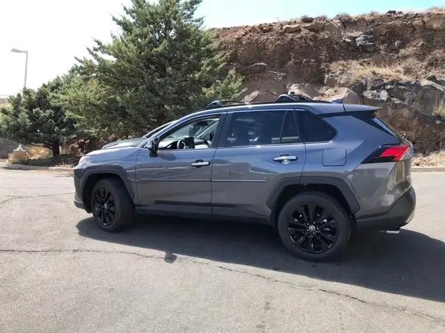 2022 Toyota RAV4 Limited