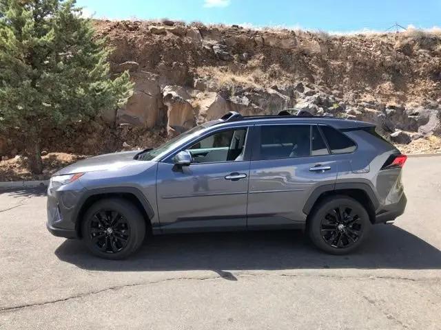 2022 Toyota RAV4 Limited