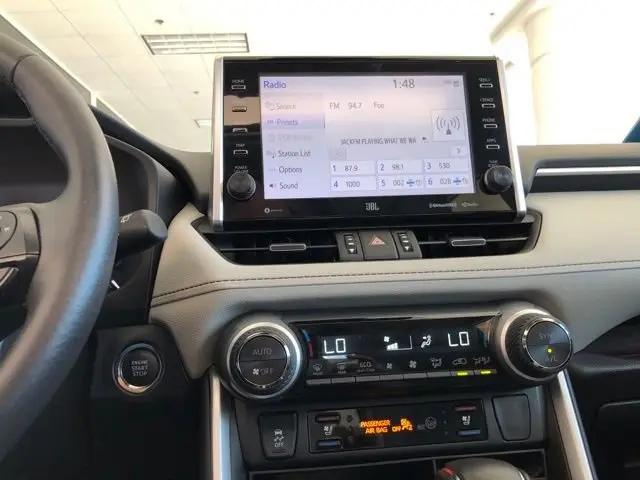 2022 Toyota RAV4 Limited