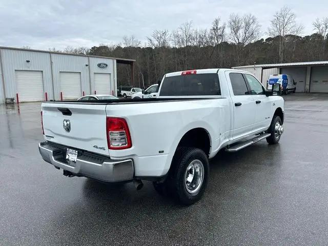 2024 Ram 3500 Big Horn Crew Cab 4x4 8' Box