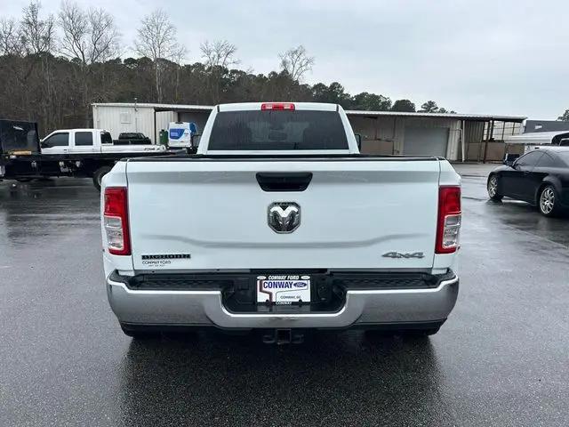 2024 Ram 3500 Big Horn Crew Cab 4x4 8' Box