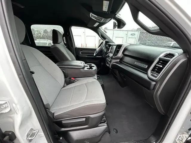 2024 Ram 3500 Big Horn Crew Cab 4x4 8' Box