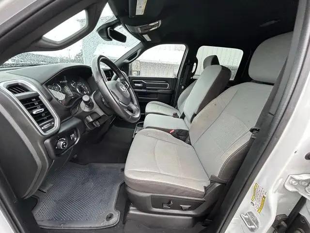 2024 Ram 3500 Big Horn Crew Cab 4x4 8' Box