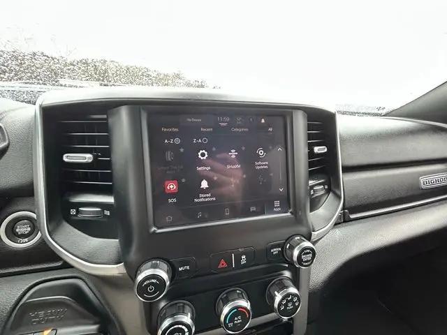 2024 Ram 3500 Big Horn Crew Cab 4x4 8' Box