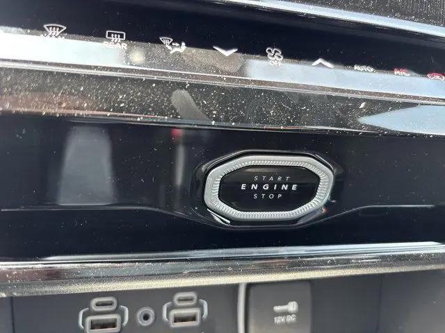 2026 Jeep Grand Cherokee L Altitude 4x4