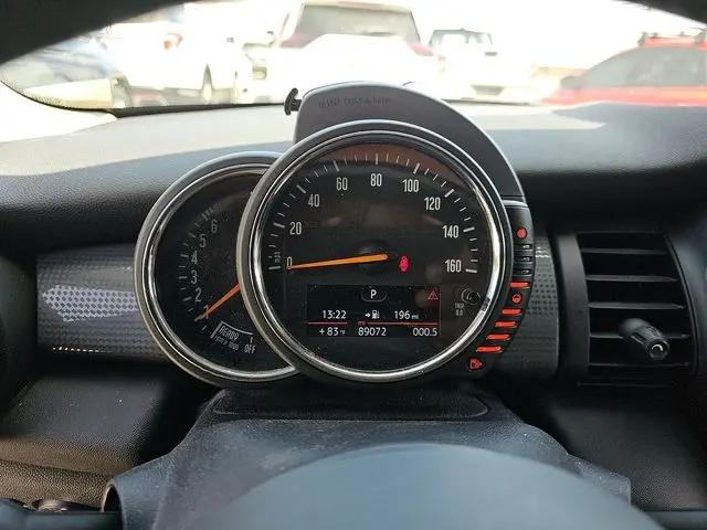 2017 MINI Hardtop Cooper