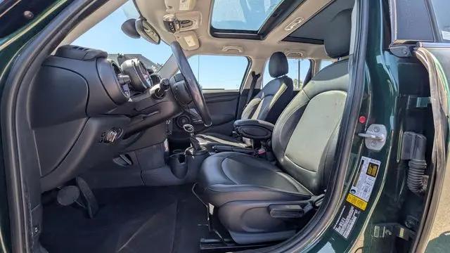 2017 MINI Hardtop Cooper