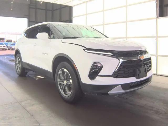 2025 Chevrolet Blazer AWD 2LT