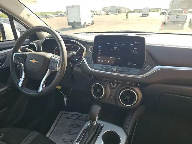 2025 Chevrolet Blazer AWD 2LT