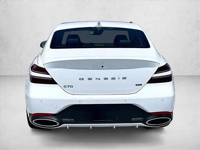 2022 Genesis G70 3.3T RWD