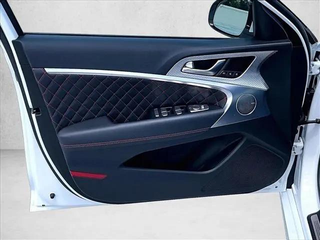 2022 Genesis G70 3.3T RWD
