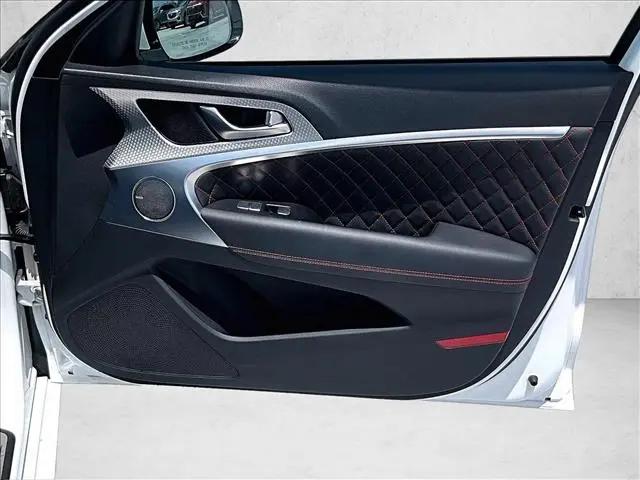 2022 Genesis G70 3.3T RWD