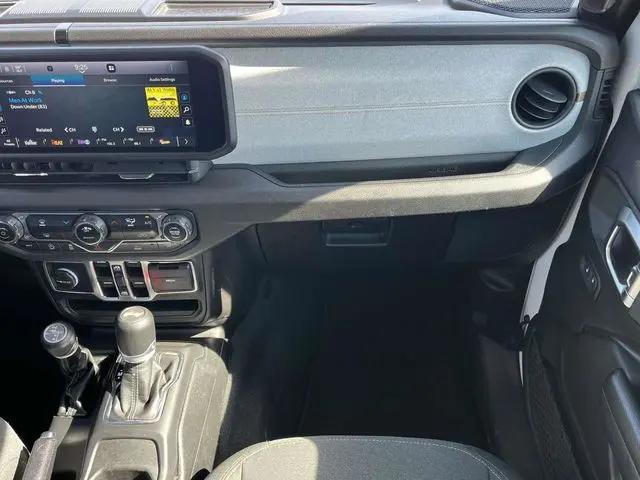 2024 Jeep Wrangler 4-Door Sport S 4x4