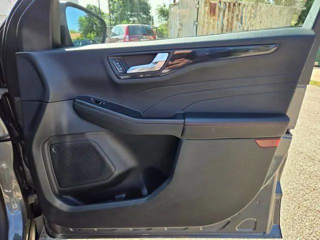 2025 Ford Escape ST-Line
