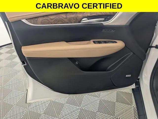 2023 Cadillac XT5 AWD Sport