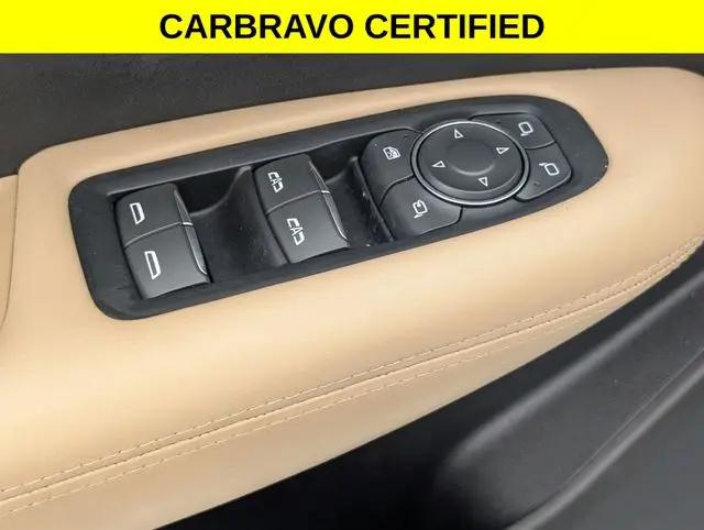 2023 Cadillac XT5 AWD Sport