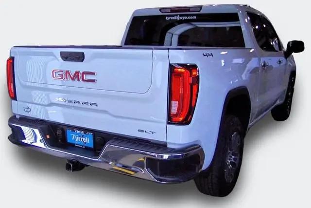 2026 GMC Sierra 1500 Crew Cab, Short Bed, SLT, 4WD