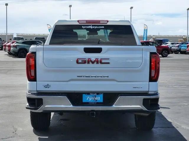 2026 GMC Sierra 1500 Crew Cab, Short Bed, SLT, 4WD