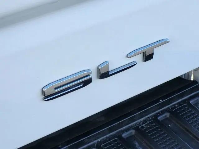 2026 GMC Sierra 1500 Crew Cab, Short Bed, SLT, 4WD