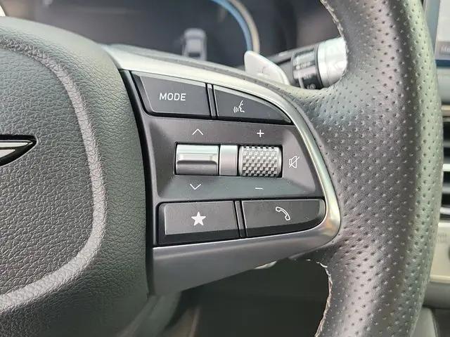 2025 Genesis G70 2.5T AWD