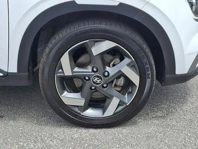 2024 Hyundai Venue Limited