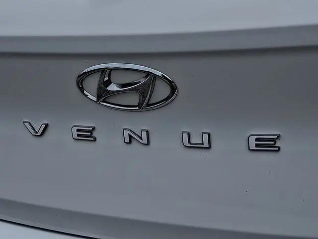 2024 Hyundai Venue Limited