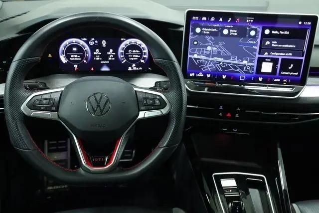 2025 Volkswagen Golf GTI 2.0T SE