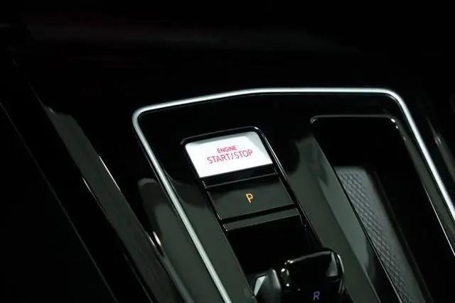 2025 Volkswagen Golf GTI 2.0T SE