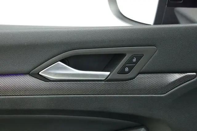 2025 Volkswagen Golf GTI 2.0T SE