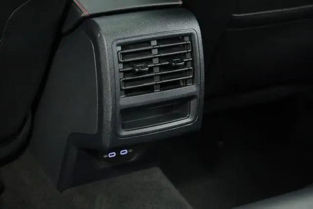 2025 Volkswagen Golf GTI 2.0T SE