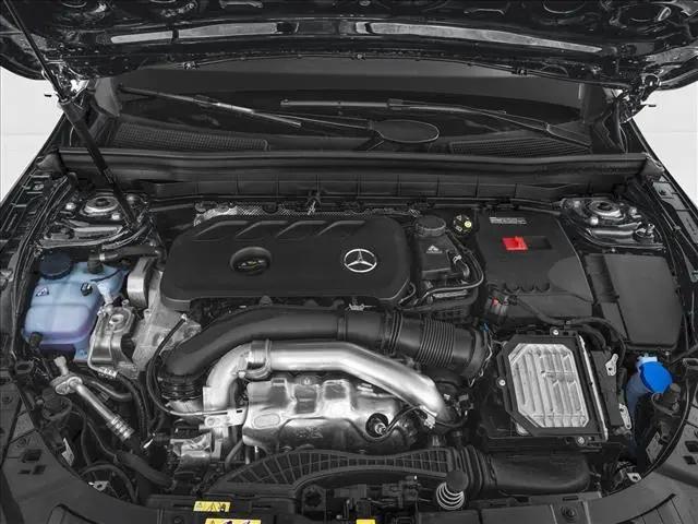 2026 Mercedes-Benz GLB 4MATIC