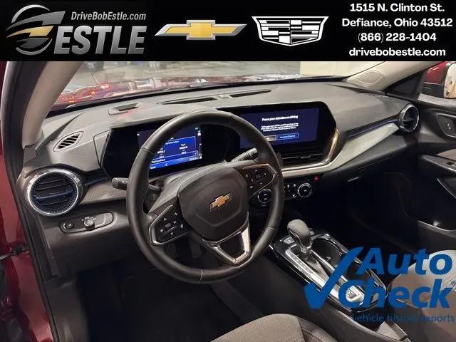 2025 Chevrolet Trax FWD LT