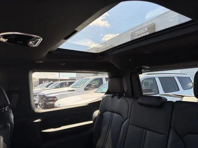 2026 Jeep Grand Wagoneer Limited Reserve 4x4
