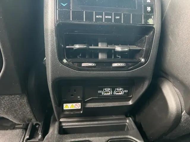 2024 Jeep Grand Cherokee L Altitude X 4x4