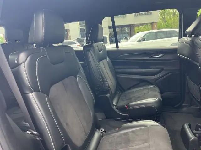 2024 Jeep Grand Cherokee L Altitude X 4x4