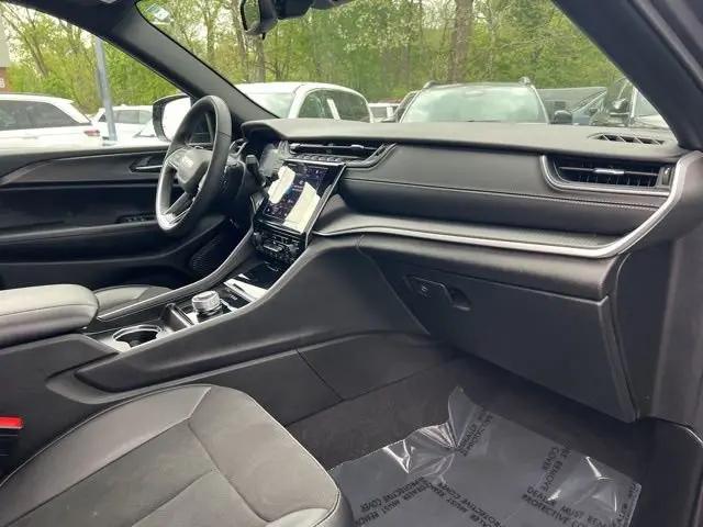 2024 Jeep Grand Cherokee L Altitude X 4x4