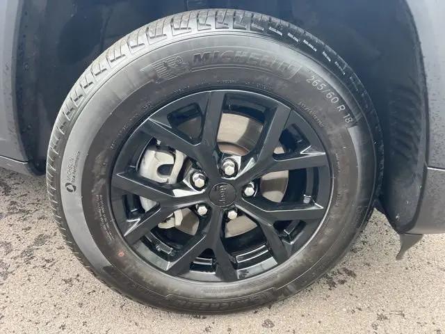 2024 Jeep Grand Cherokee L Altitude X 4x4