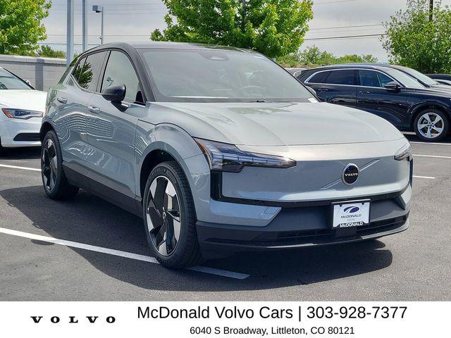 2026 Volvo EX30 Plus Twin Motor Performance, Fully electric
