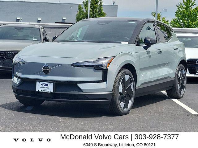 2026 Volvo EX30 Plus Twin Motor Performance, Fully electric