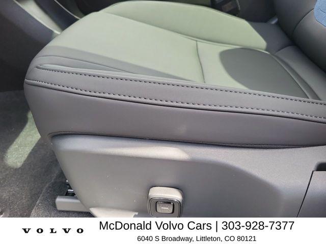 2026 Volvo EX30 Plus Twin Motor Performance, Fully electric