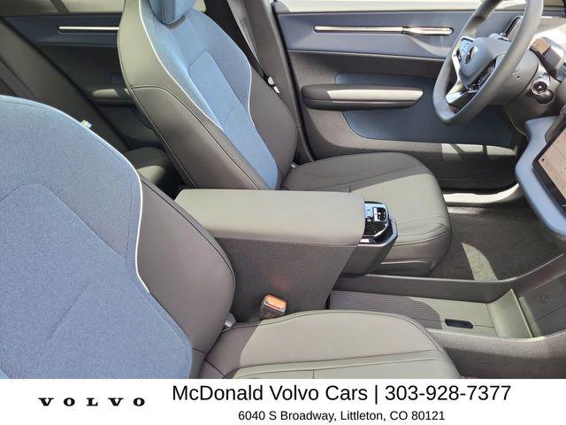 2026 Volvo EX30 Plus Twin Motor Performance, Fully electric