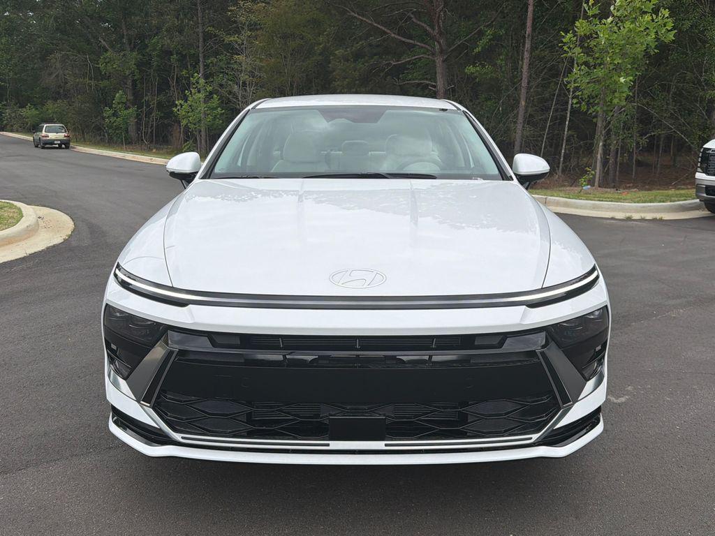 New 2026 White HYUNDAI SEL Sport image 9
