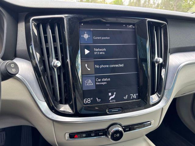 2020 Volvo V60 Cross Country T5