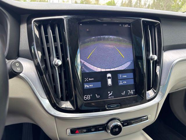 2020 Volvo V60 Cross Country T5